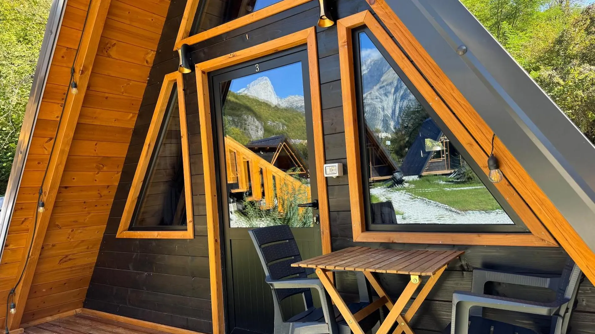Thethi Villas 0*, Theth Albania