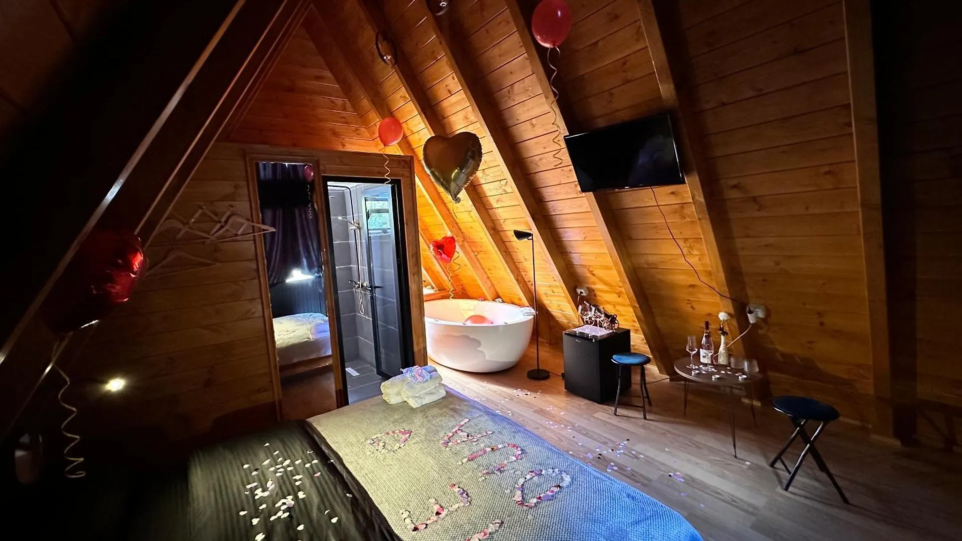 Thethi Villas