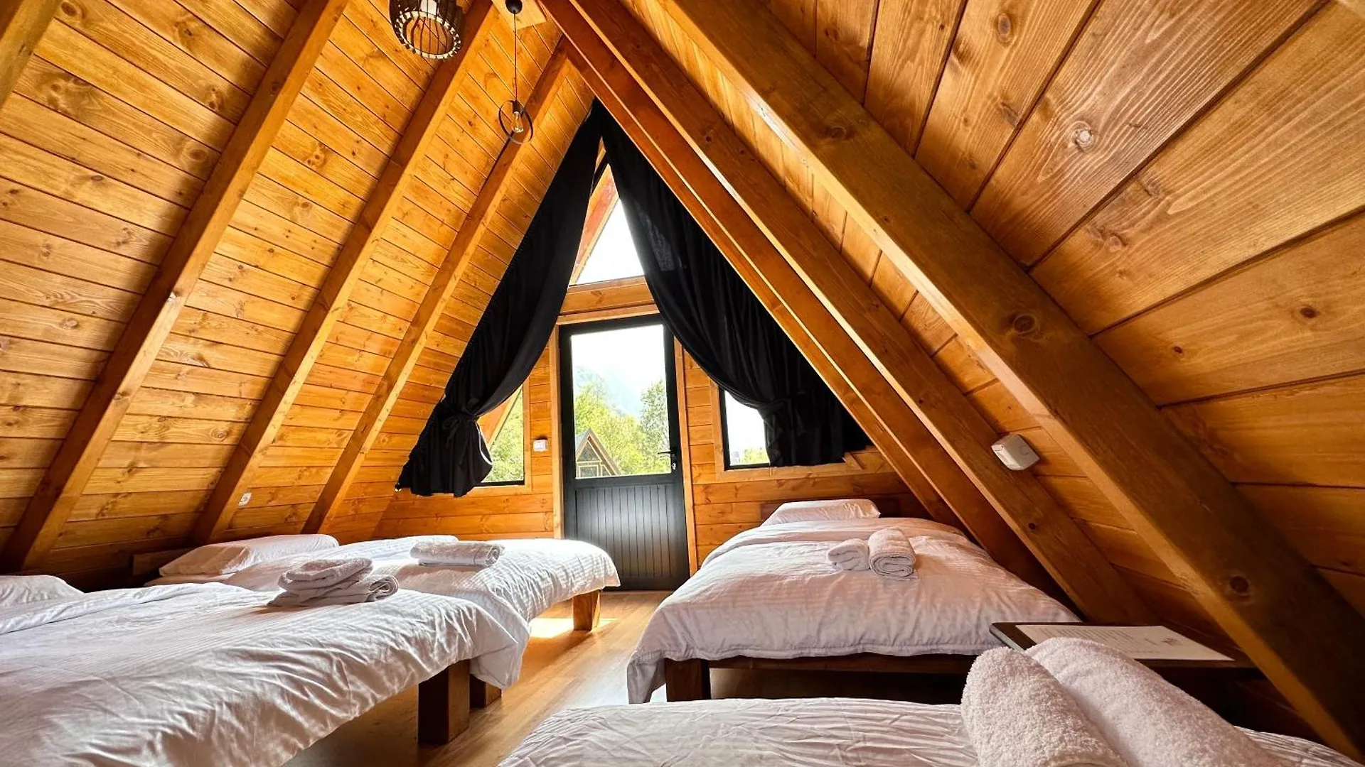 Thethi Villas 0*, Theth Albanie