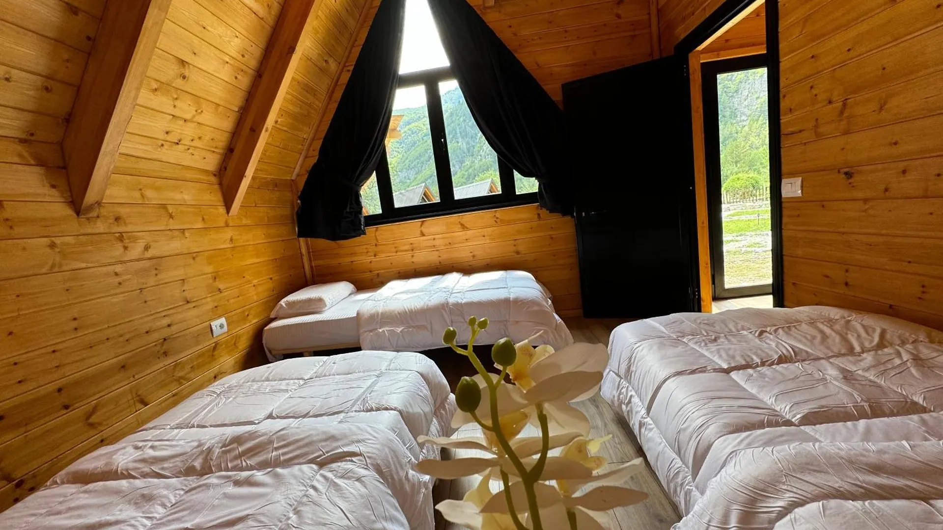 Thethi Villas Theth